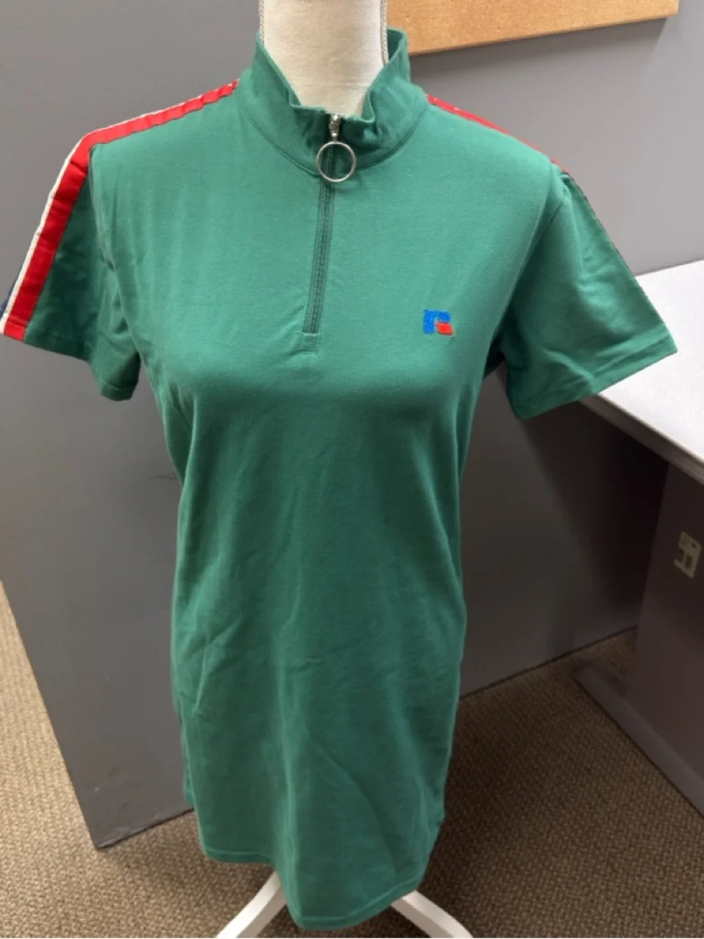 Green Half-Zip Tennis Dress Red‎ & White Shoulder Stripes by Russell Athletics M